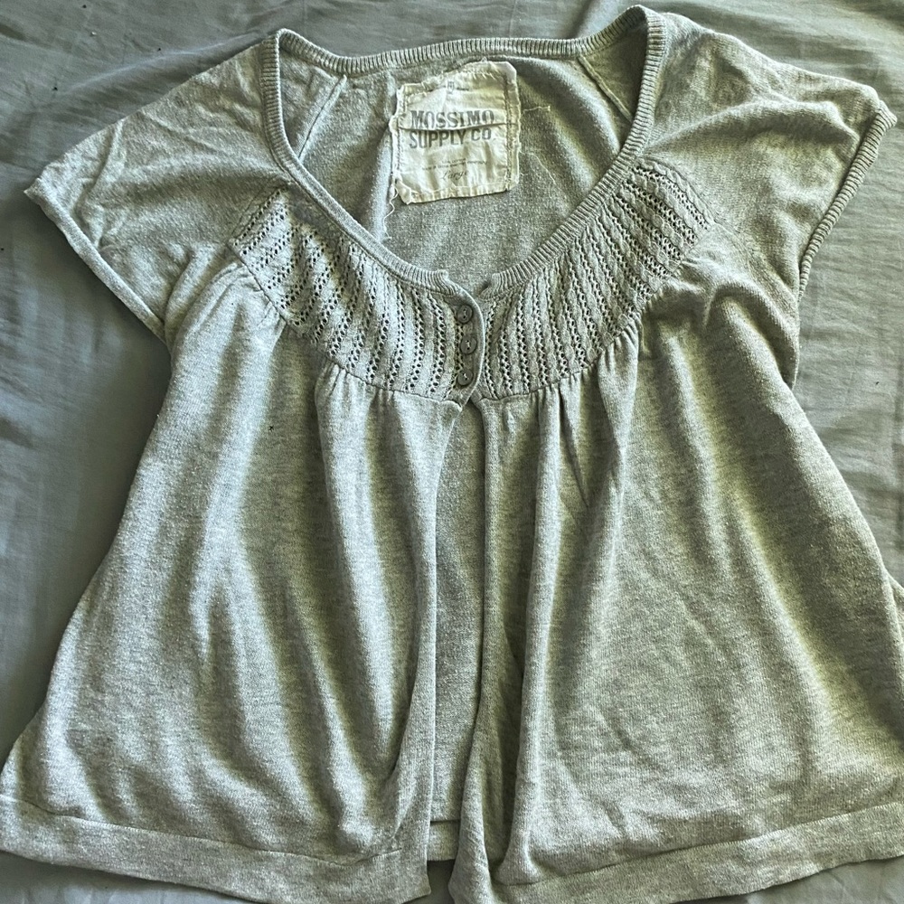 vintage gray shirt!